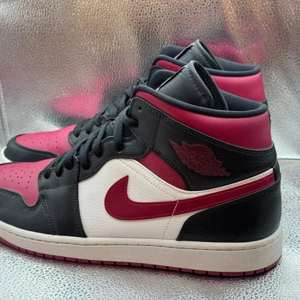 Size 12 Air Jordan 1 Mid Mens Black Noble Red Lace Up Sneakers‎ 554724-066